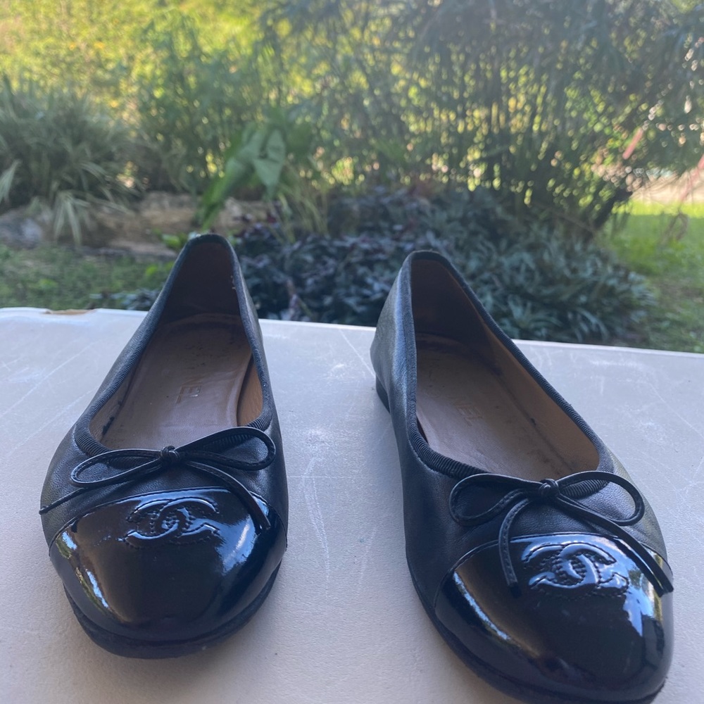 Chanel ballerina flats